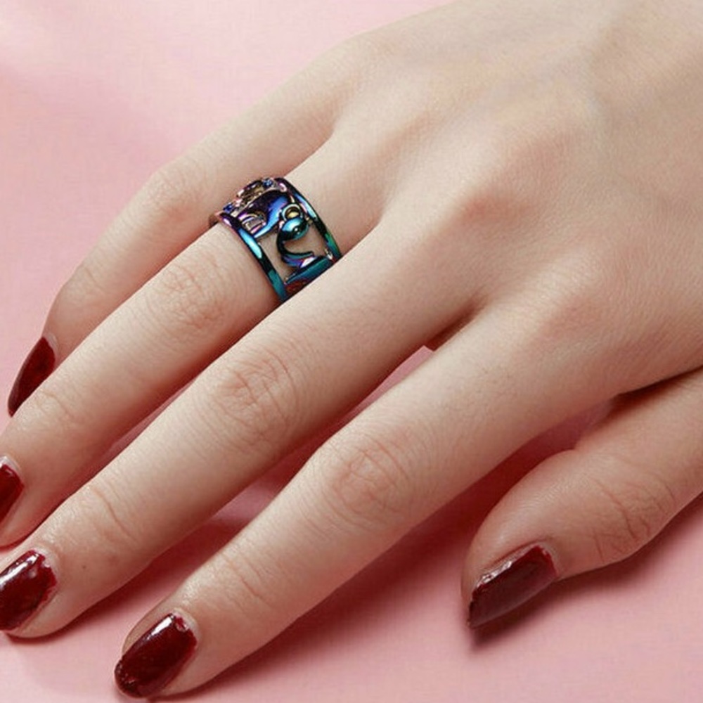 BRAND NEW 18KTRGF ELEPHANT RING - Picture 2 of 8